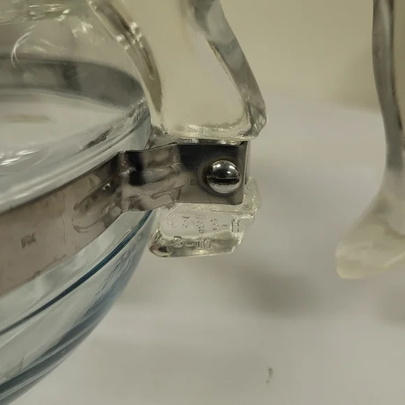 Pyrex 6 Cup Tea Pot - Picture 2 of 5